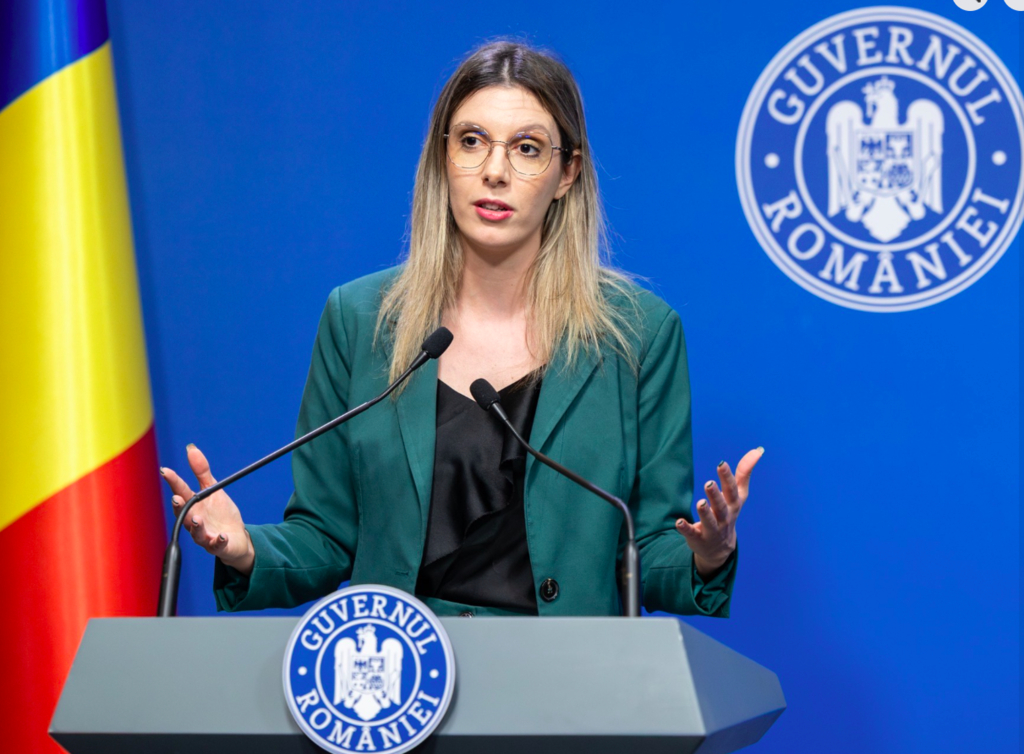 Scandal la Romsilva: Directori de la distanță participă la vânătoare fără plata tarifelor de organizare