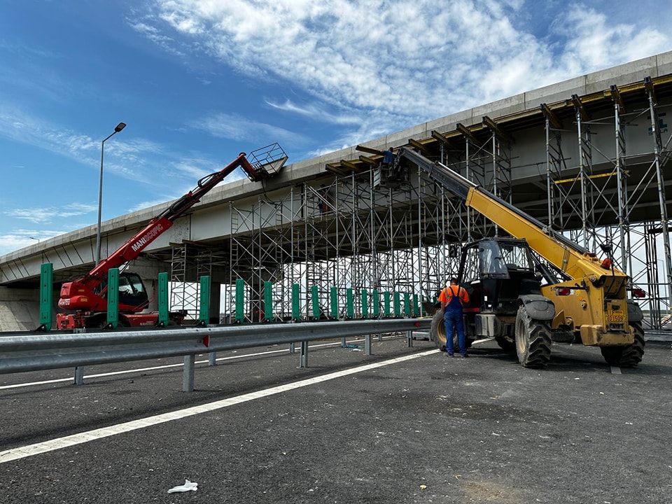 CNAIR pierde procesul cu constructorul bulgar pentru penalități de 43 de milioane de lei pe Autostrada A7