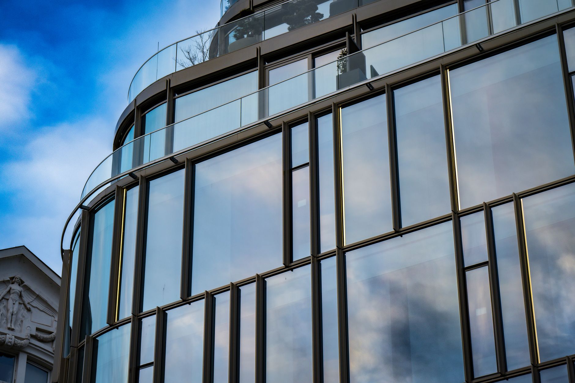 Frauda fondurilor pentru combaterea sărăciei: EPPO a trimis la proces o rețea care a furat milioane de euro