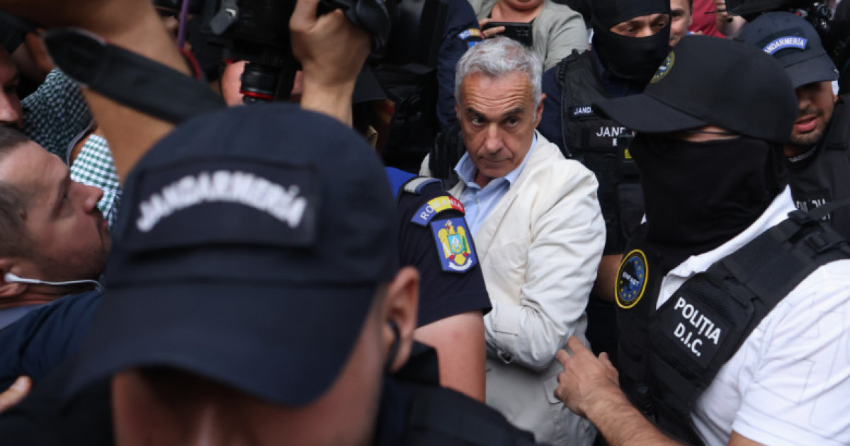 Călin Georgescu rămâne în Arestul Central: judecătorii vor decide soarta libertății sale pe 23 octombrie