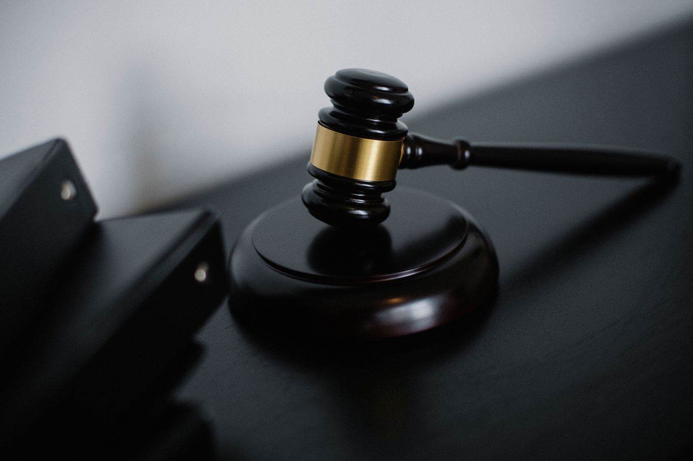 Scandal de evaziune fiscală în Ilfov: Șapte persoane trimise în judecată pentru un prejudiciu de peste 7,6 milioane de lei