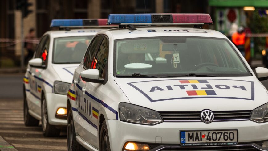 Atac cu maceta în liceul din Pitești: elev de 15 ani a rănit doi colegi în timpul pauzei