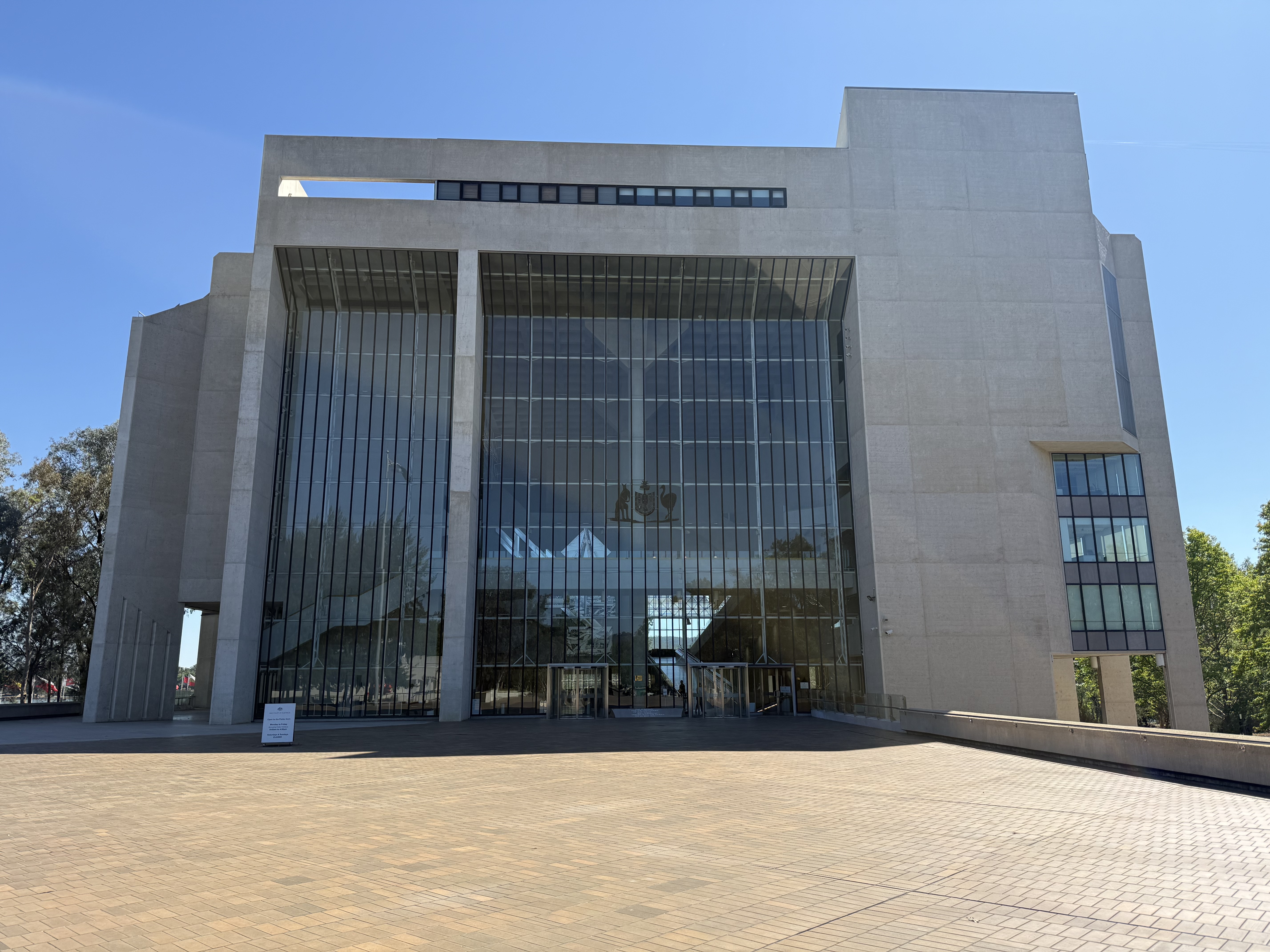 ÎCCJ: Decizia CEDO despre salariile magistraților nu rezolvă litigiul cu Guvernul României