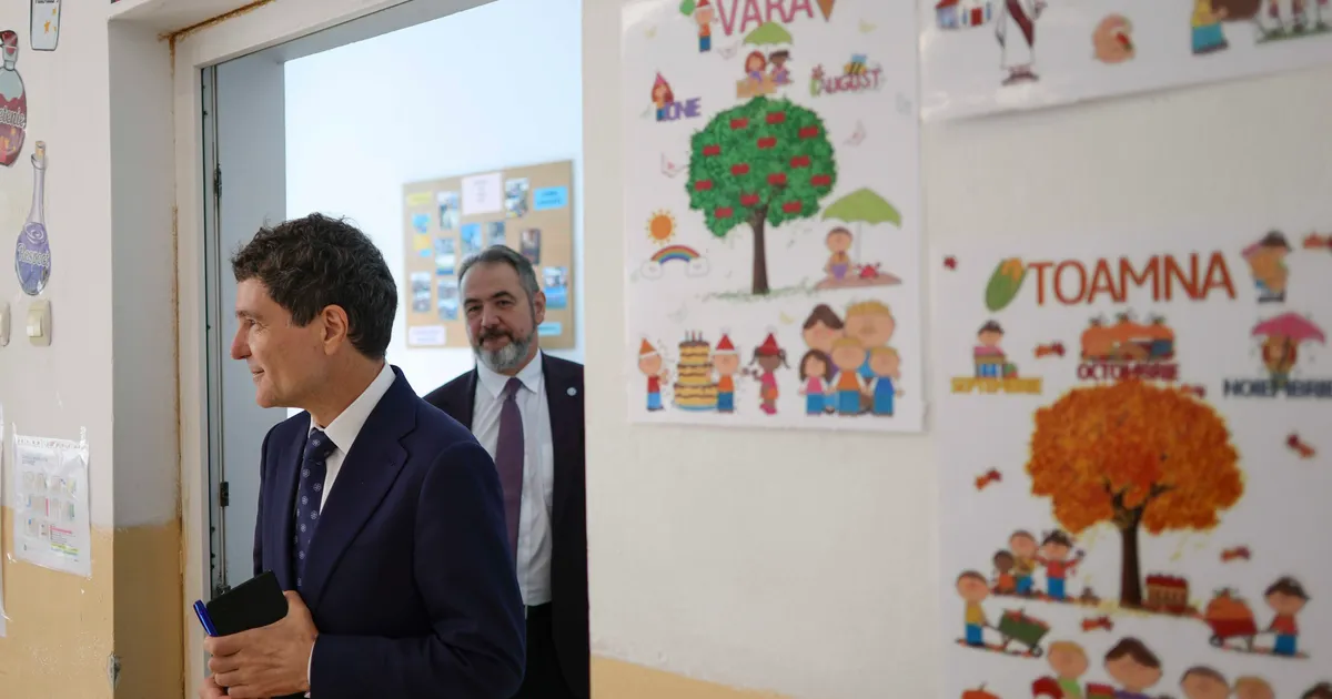 Nicușor Dan conteste la CCR statutul de municipiu pentru orașul Voluntari
