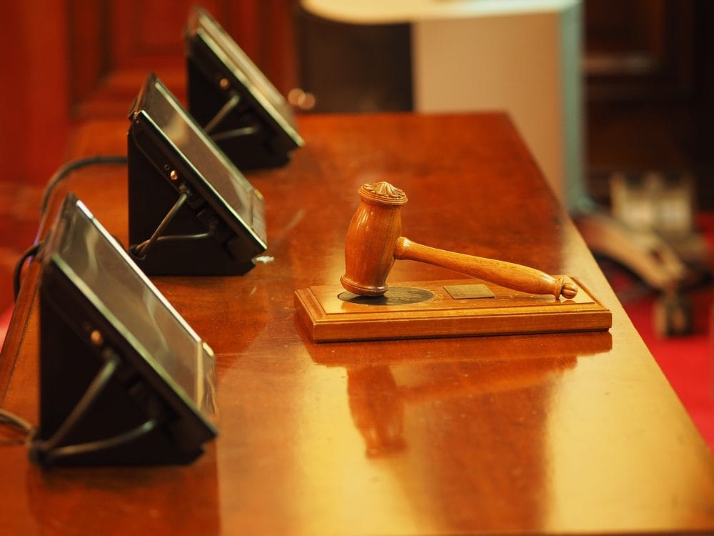 Arestat preventiv Alexandru Toader, fiul fostului ministru al Justiției, pentru viol și agresiune sexuală