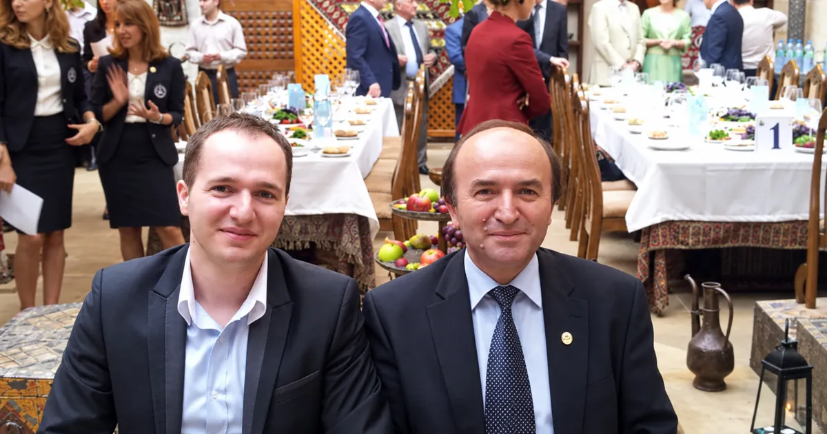 Arestat Alexandru Toader, fiul fostului ministru al Justiției. Acuzații de viol și agresiune sexuală