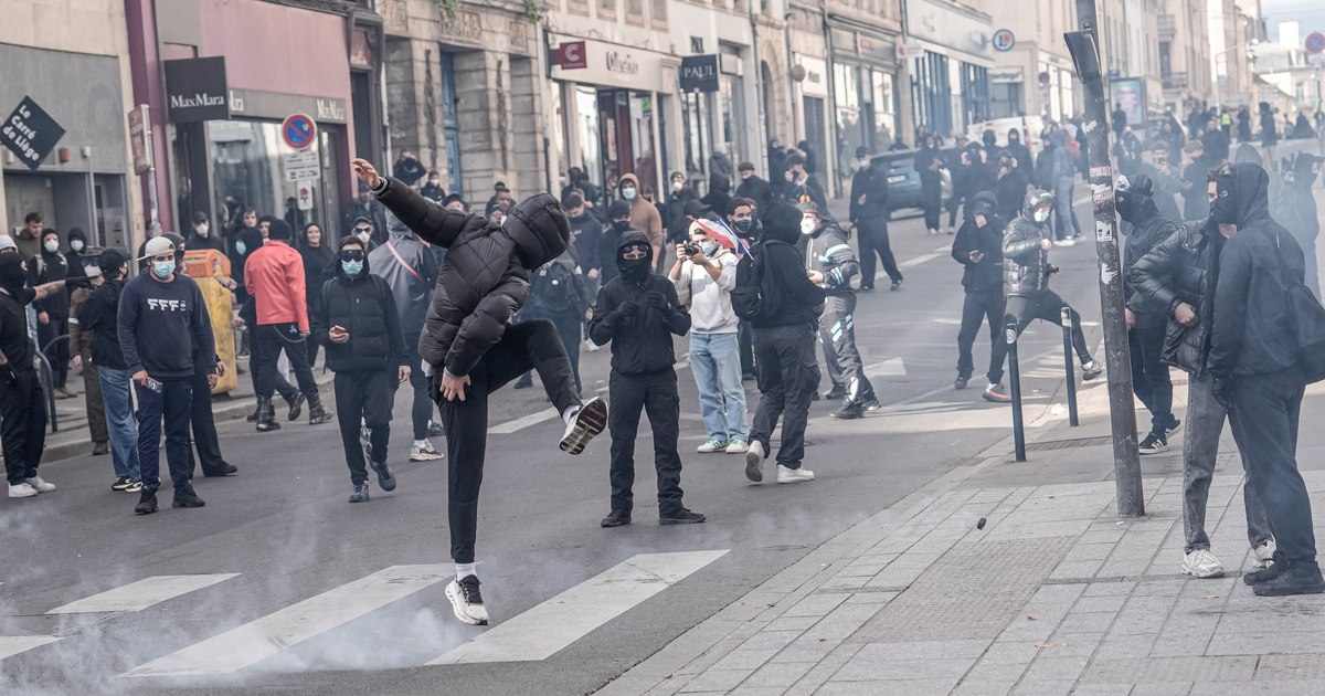Generația Z în Europa: Doar un tânăr din trei ar fi gata să se angajeze în apărarea militară a țării