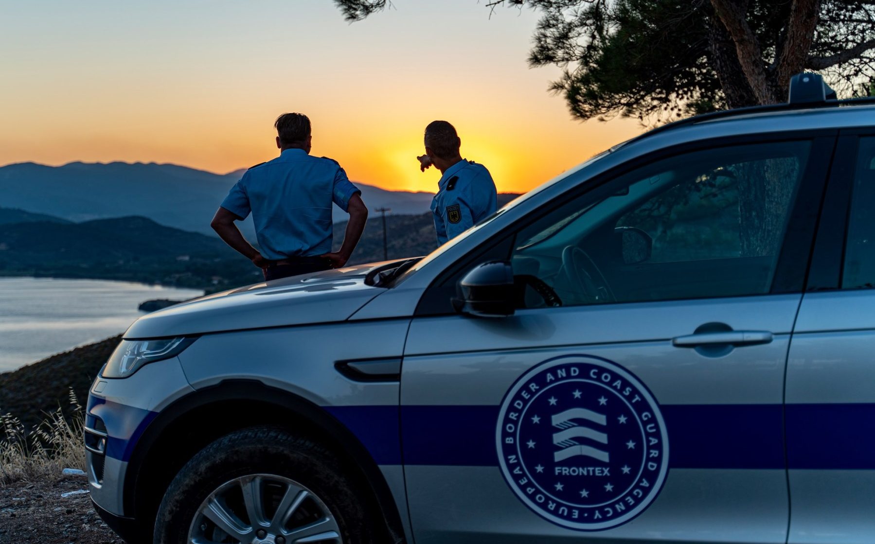 Frontex se transformă într-o agenție de deportare: Comisia Europeană propune extinderea atribuțiilor