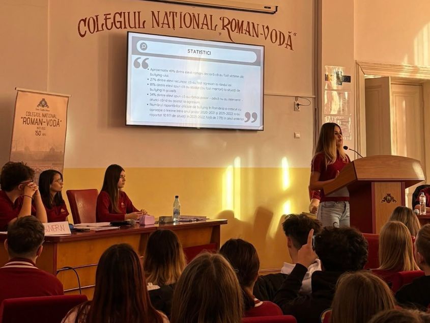 Proiecte civice de la elevi: de la combaterea bullying-ului la crearea unor spații de ascultare în școli