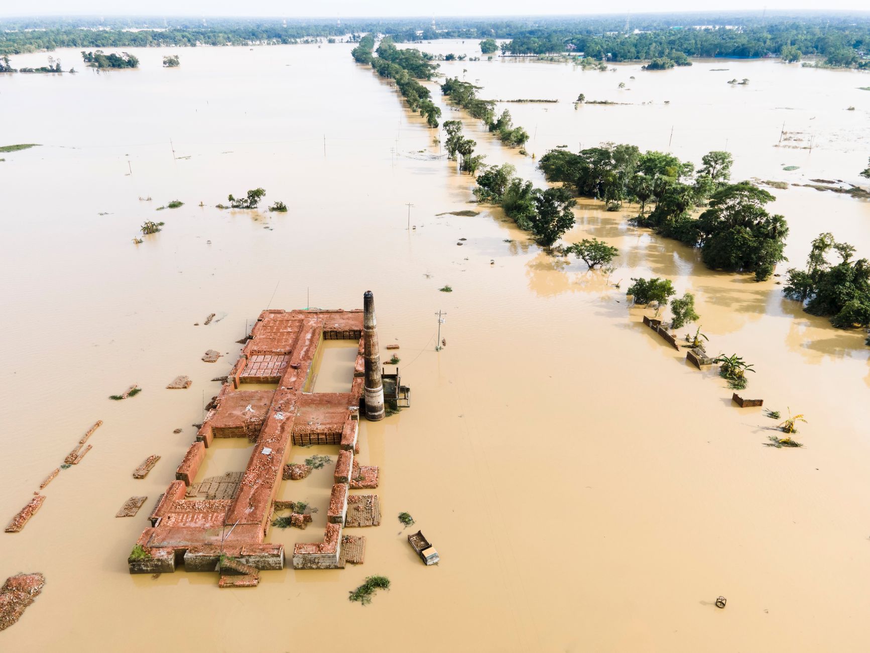 Comisia Europeană propune planuri obligatorii de reziliență climatică și evaluări de risc până în 2030
