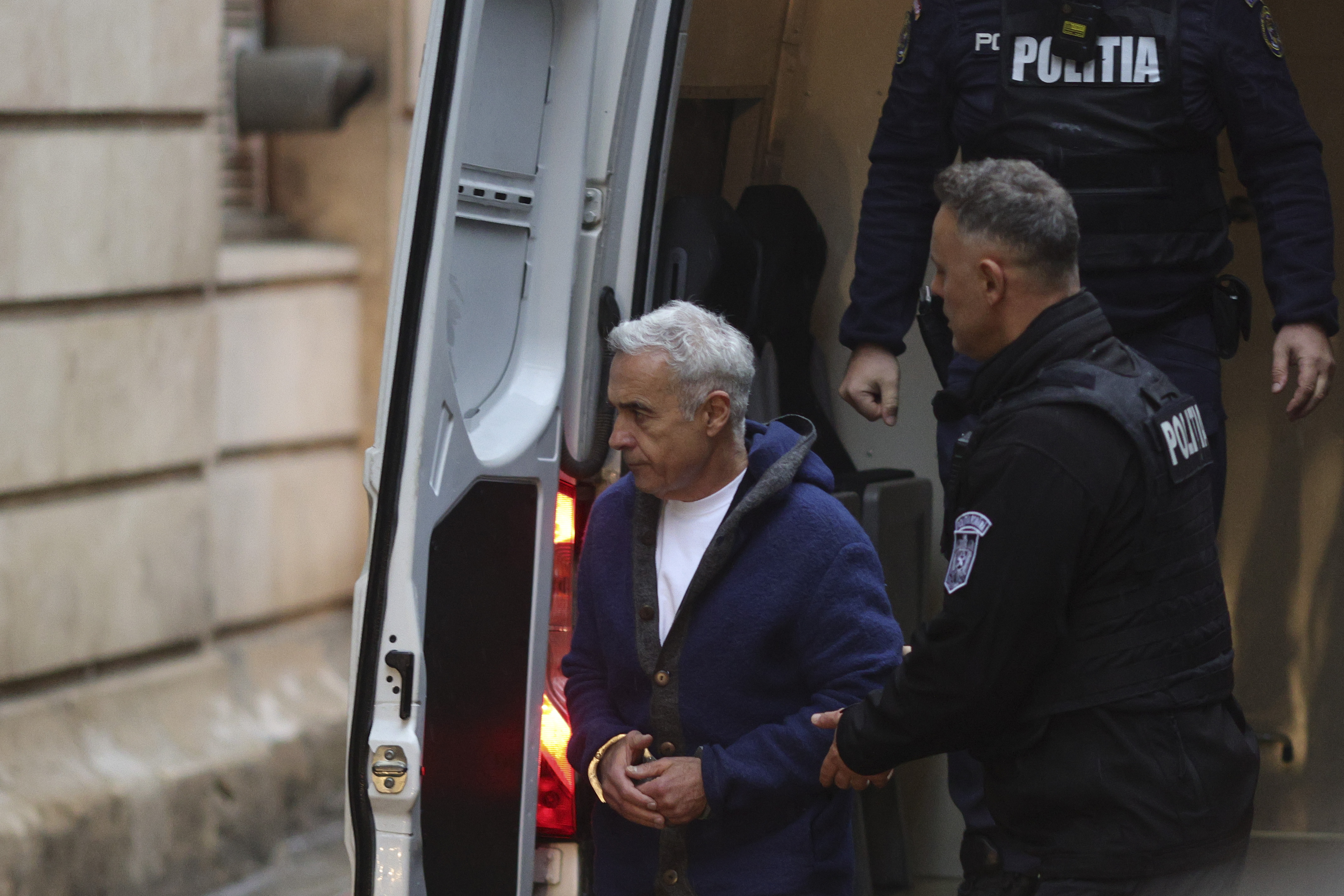 Soarta lui Călin Georgescu se decide astăzi la Curtea de Apel: rămâne în arest sau trece la control judiciar?