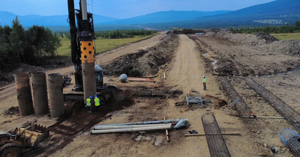 Blocaj major la Autostrada A8: Contractul de aproape 4 miliarde de lei pentru tronsonul Lețcani-Iași este suspendat