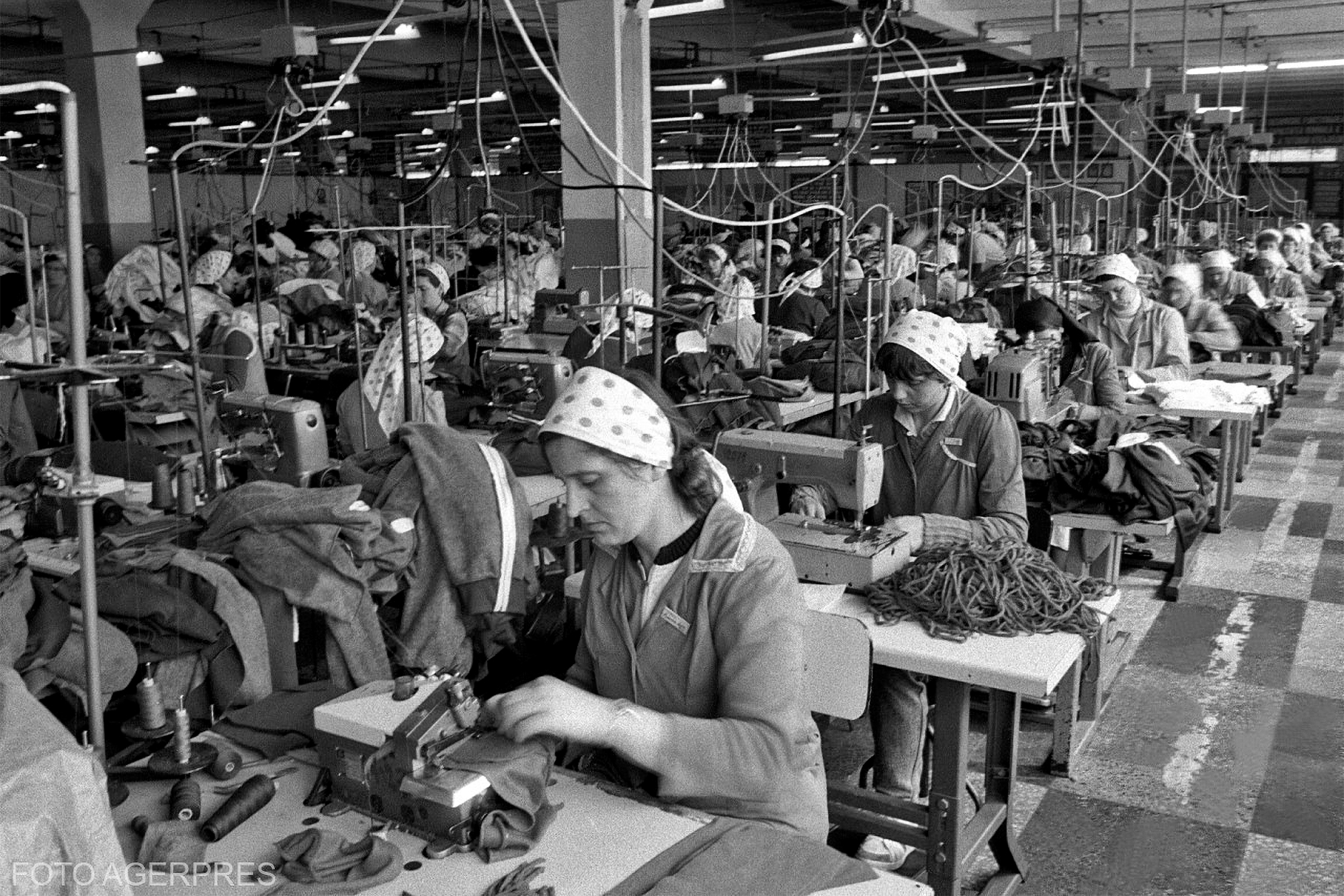 Psihologul Clay Routledge avertizează: Politicienii folosesc nostalgia pentru a alimenta declinismul în România