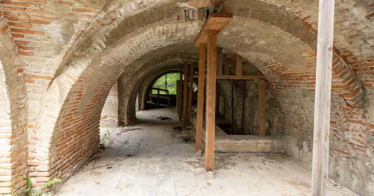 Primăria Capitalei lansează lucrări de urgență la Curtea Veche pentru a opri degradarea monumentului