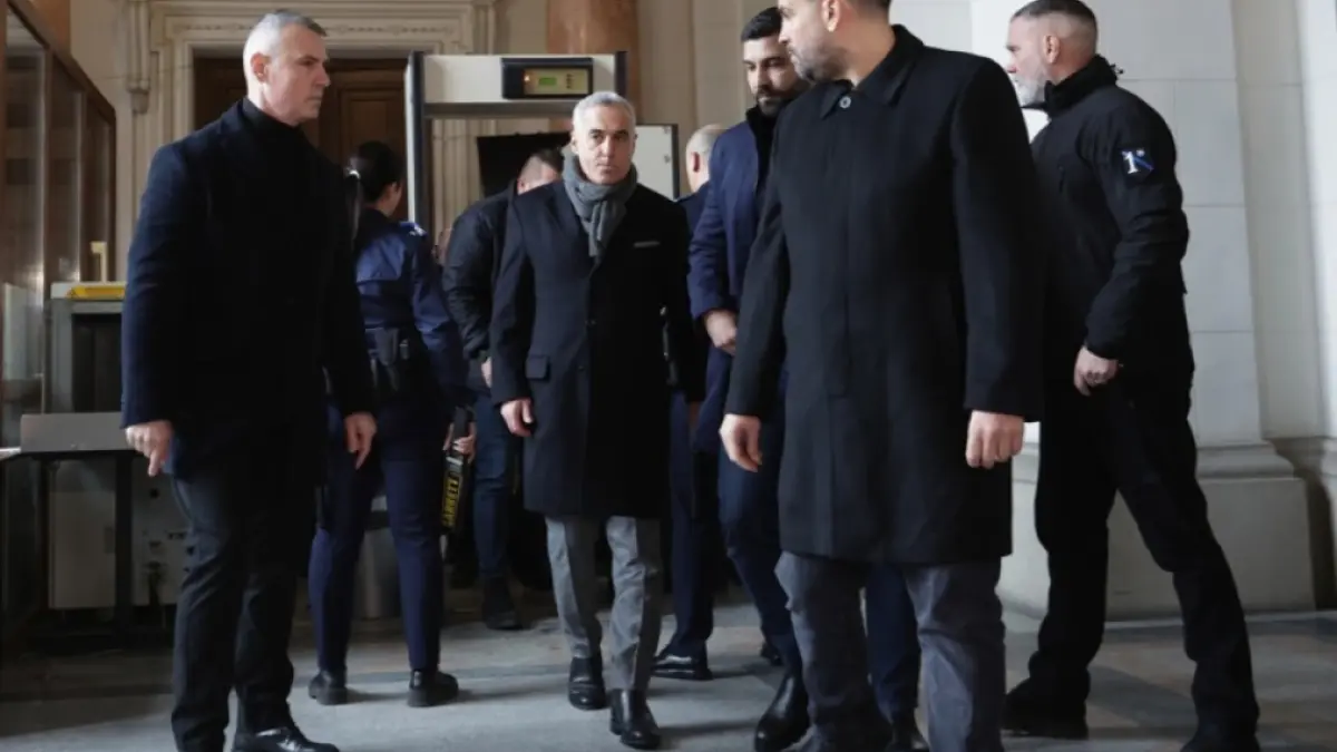 Călin Georgescu a fost ridicat din trafic de DIICOT într-un dosar de înșelăciune de peste un milion de euro