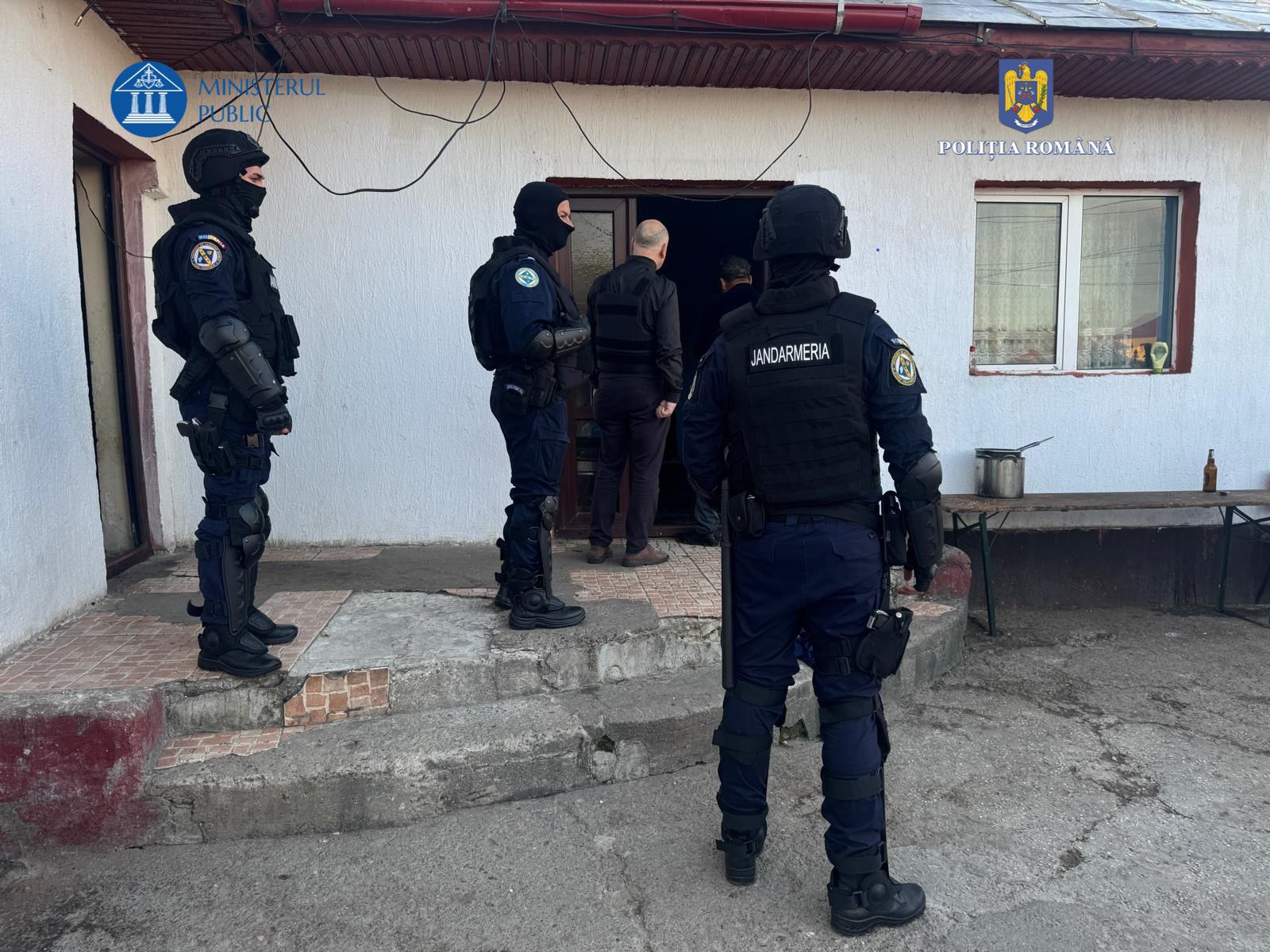 Operațiune masivă a DNA în nord-estul țării: 54 de locații percheziate pentru corupție la frontieră