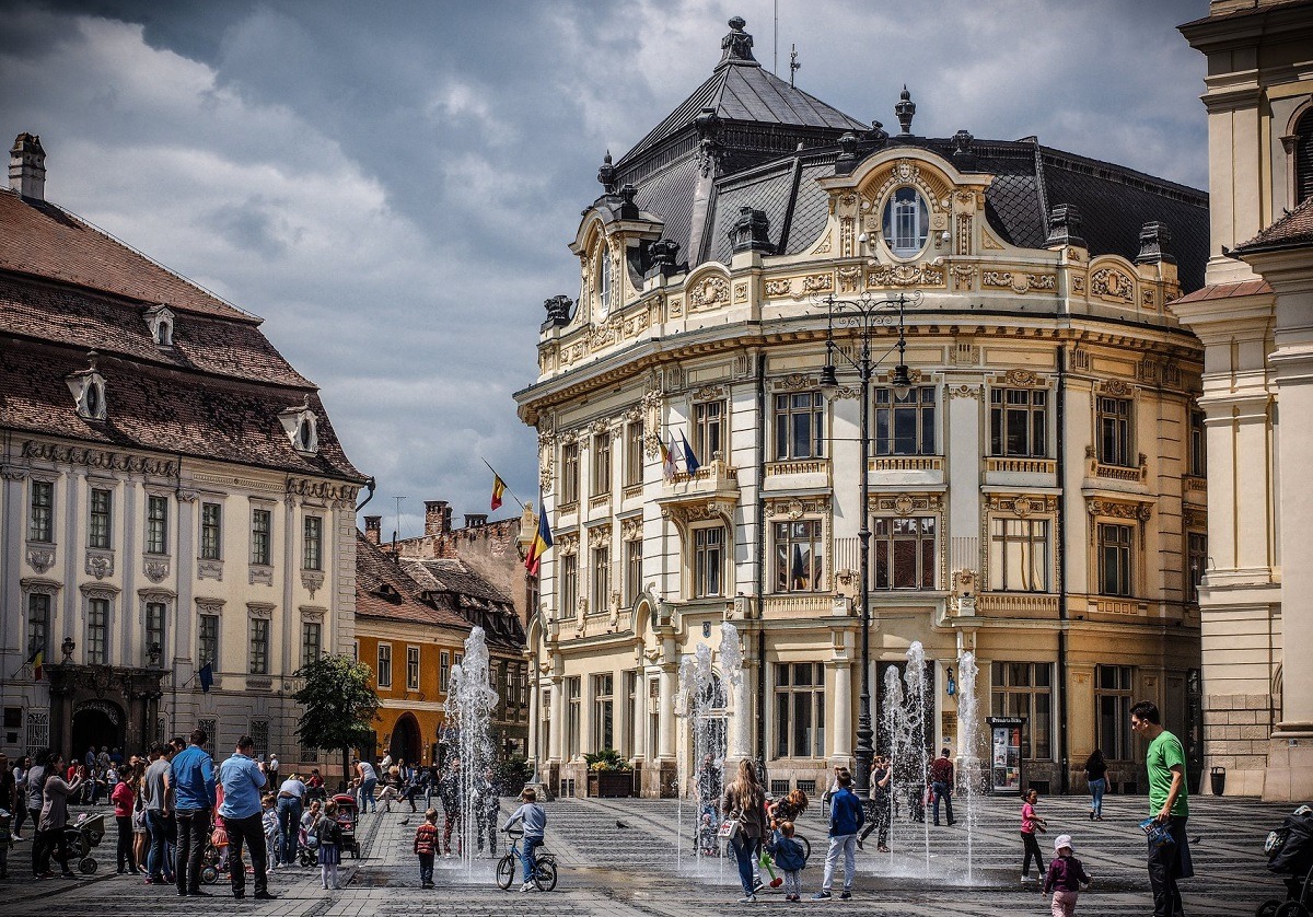 Primăria Sibiu vrea să lichideze toate datoriile externe și să economisească milioane de lei
