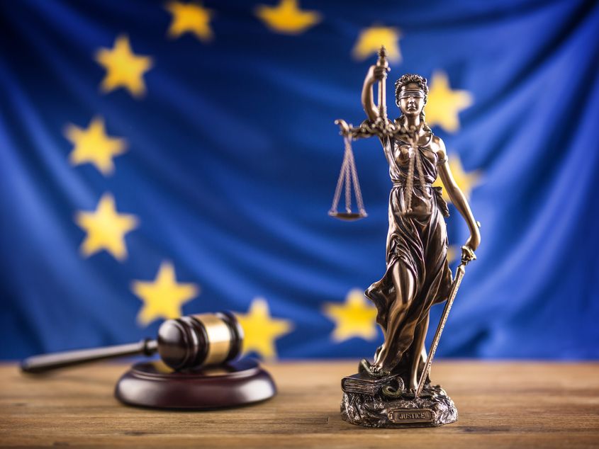 Facebook nu este domeniul public: CJUE stabilește că postările pe rețelele sociale sunt protejate de dreptul de autor