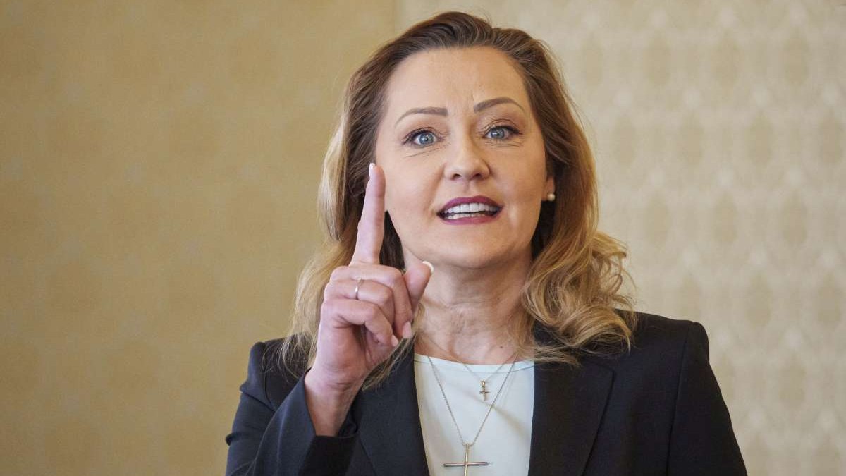 Critici dure din partea Elenei Lasconi la adresa lui Nicușor Dan după incidentul din Ucraina