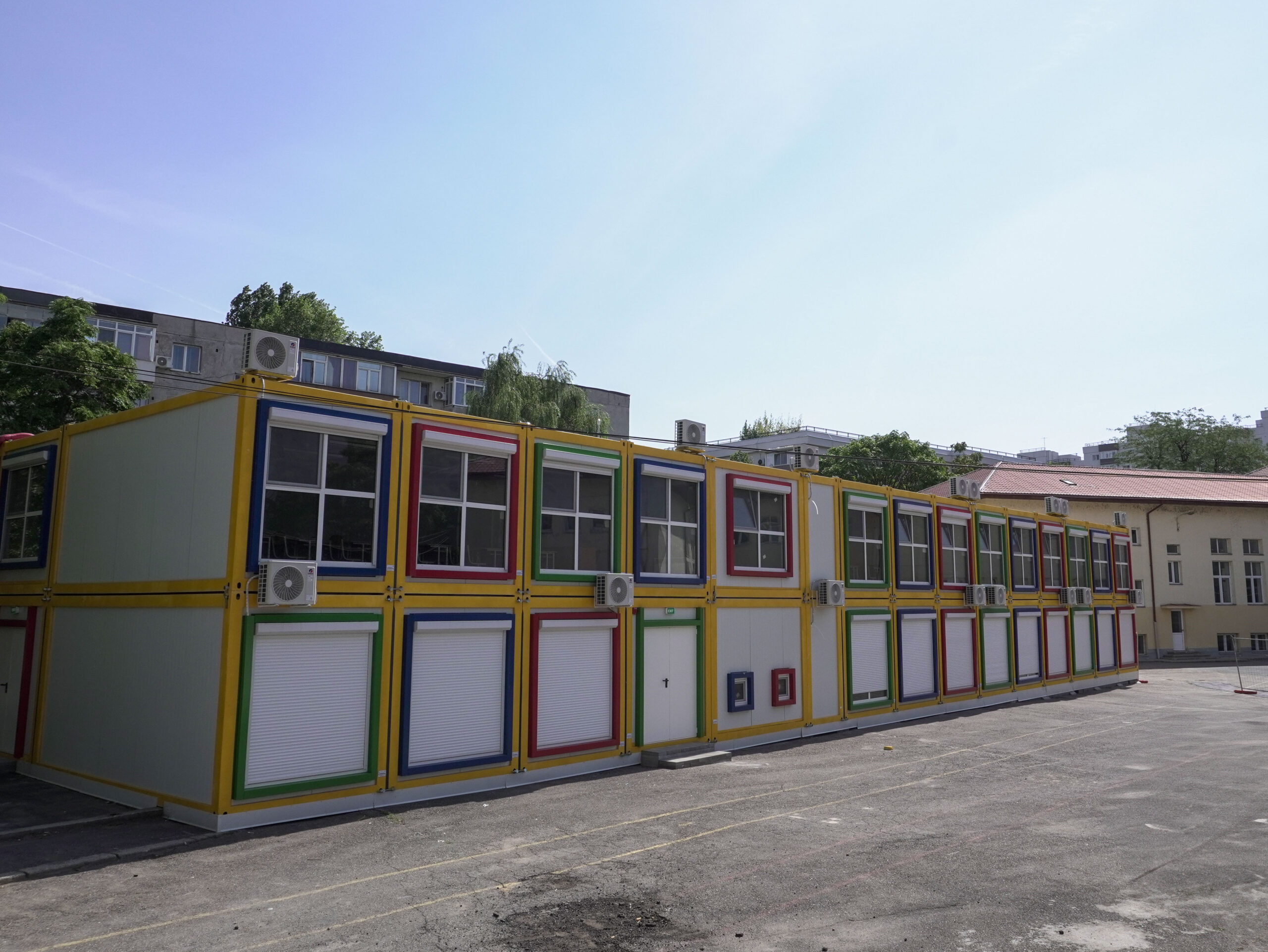 Primăria Sectorului 1 investește aproape 5 milioane de lei în containere modulare pentru școli