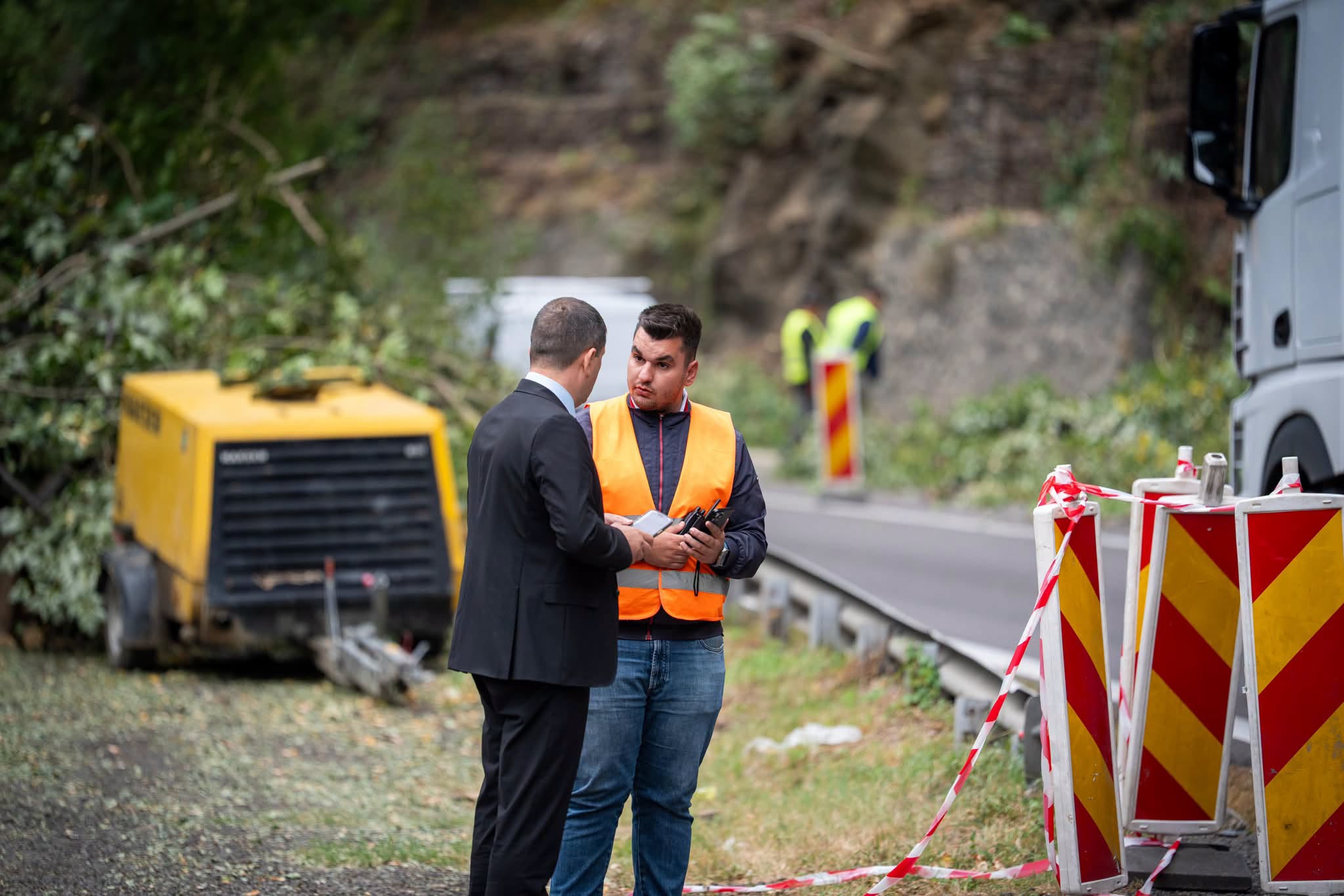 Radu Miruță a criticat organizarea lucrărilor de pe Valea Oltului după un blocaj de peste o oră
