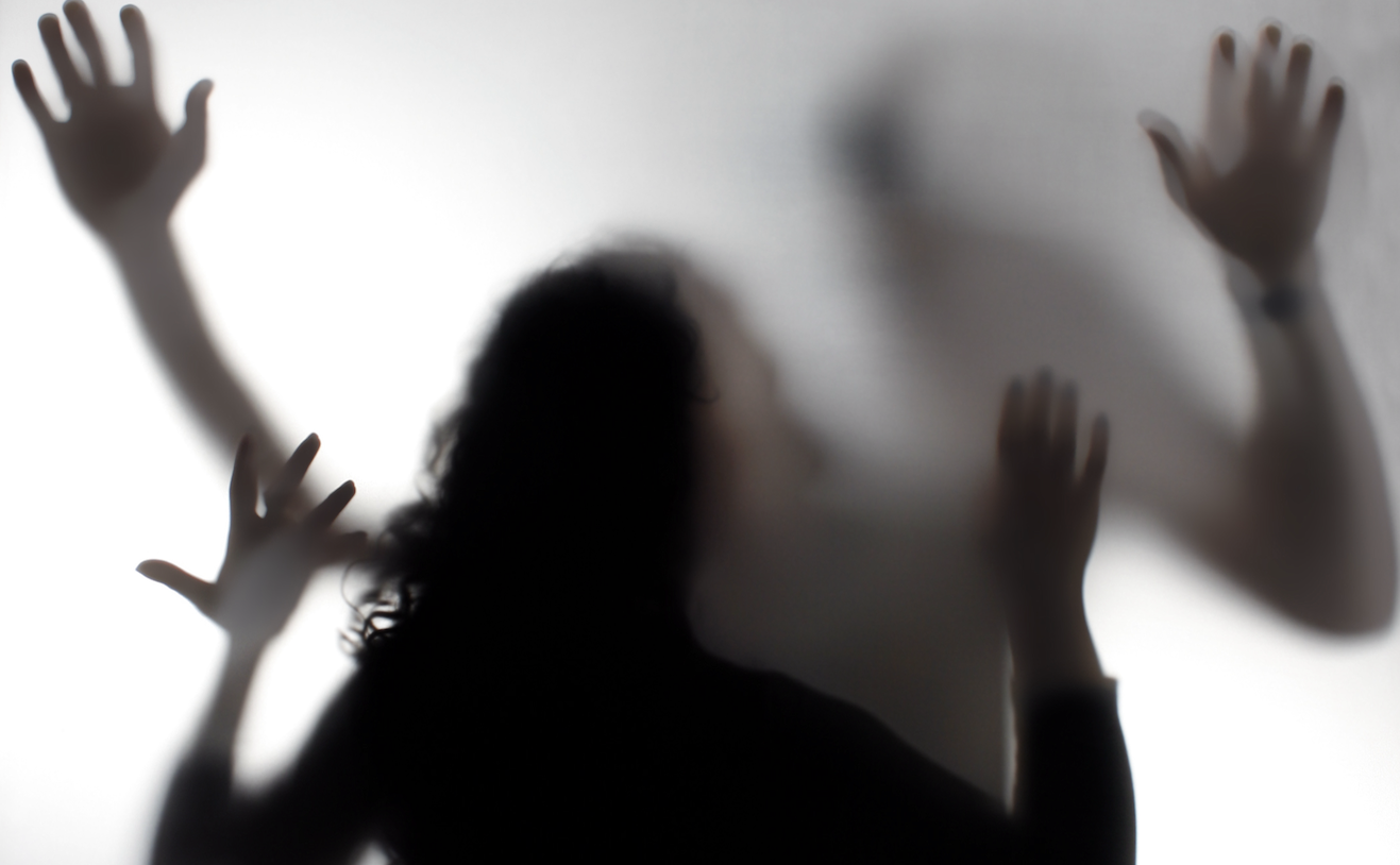 Tragedia Valentinei: Cum transformă rețelele sociale uciderea unei femei într-un proces de moralitate