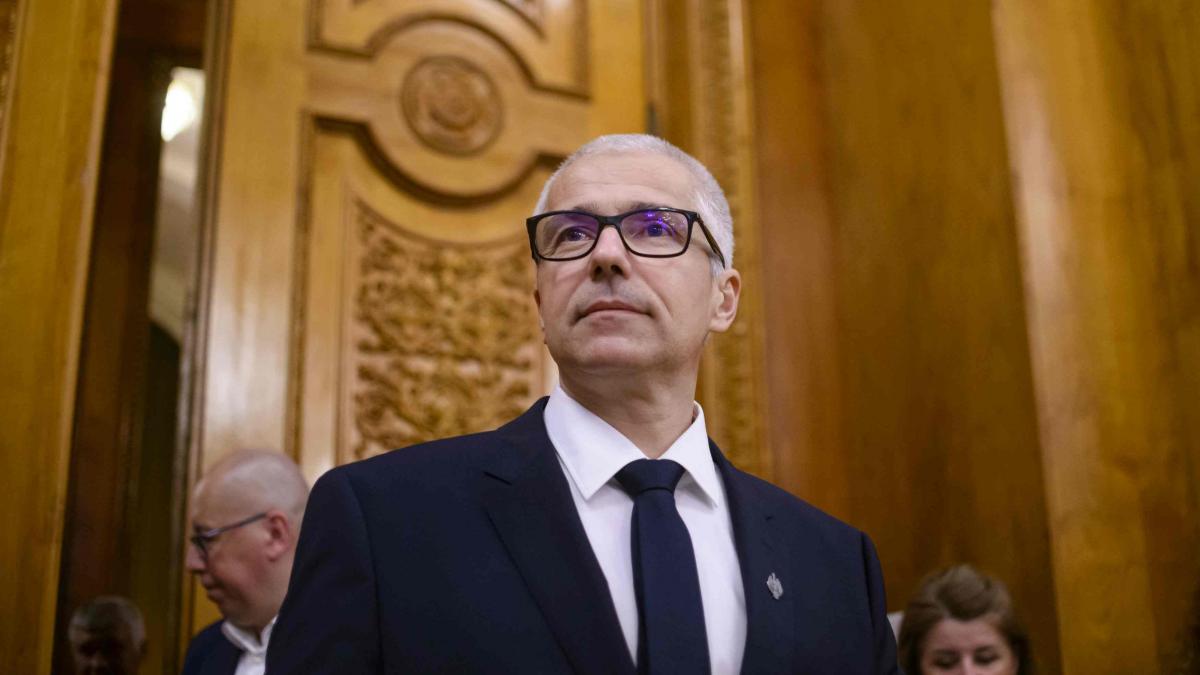 Radu Marinescu acuză programul lui Siegfried Mureșan că este orwellian și amenință independența justiției