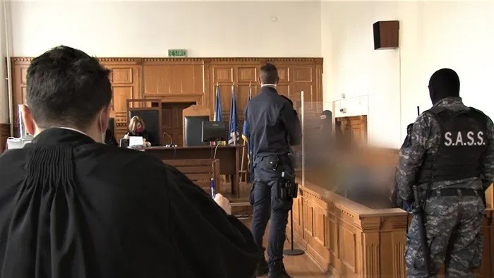 Scandal în justiție: Judecătorul Samir Bosoc amână verdictul într-un caz de înșelăciune de peste 180 de ori