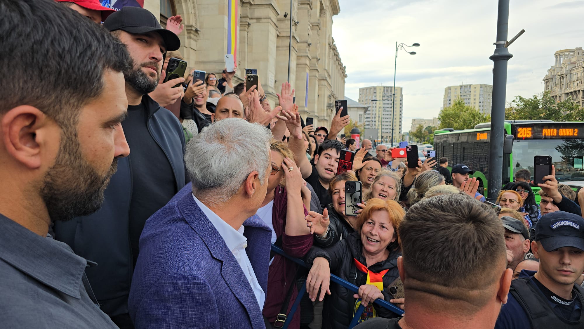 Călin Georgescu așteaptă verdictul Curții de Apel: Magistrații au rămas în pronunțare într-un complet de divergență