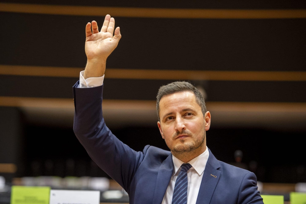 Nicu Ștefănuță atacă audierile parlamentare: „Eșecul complet al politicii românești”