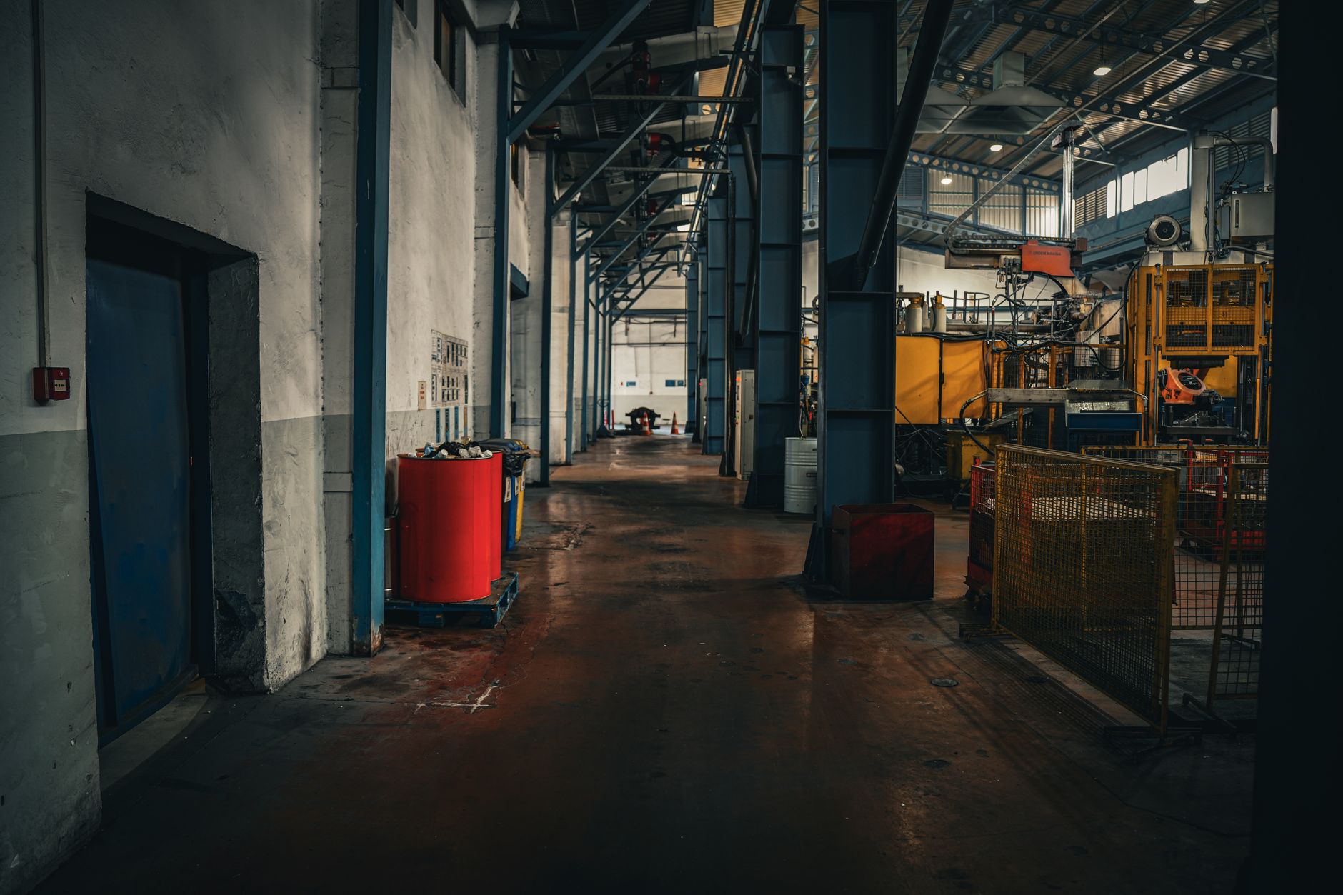 Operațiune DIICOT: Percheziții pentru exportul de utilaje industriale către Belarus prin circuite comerciale