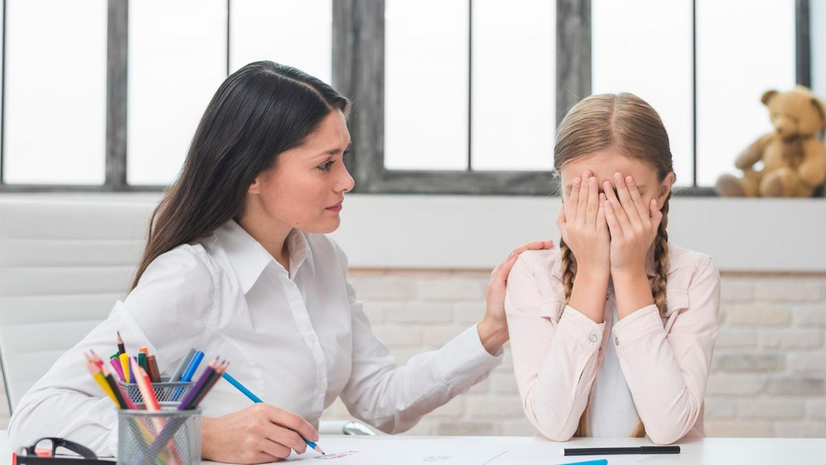 Sistemul de educație din România e plin de rupturi: de la abandonul școlar la lipsa competențelor digitale