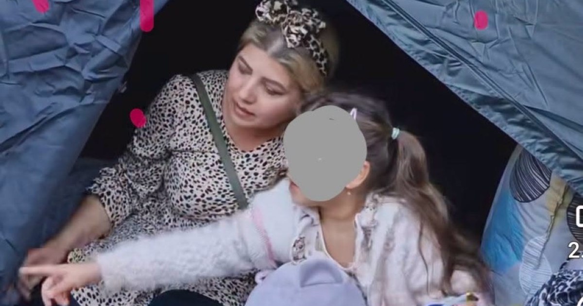 Proteste cu corturi în fața Arestului Central: indignare pentru un copil aflat în stradă