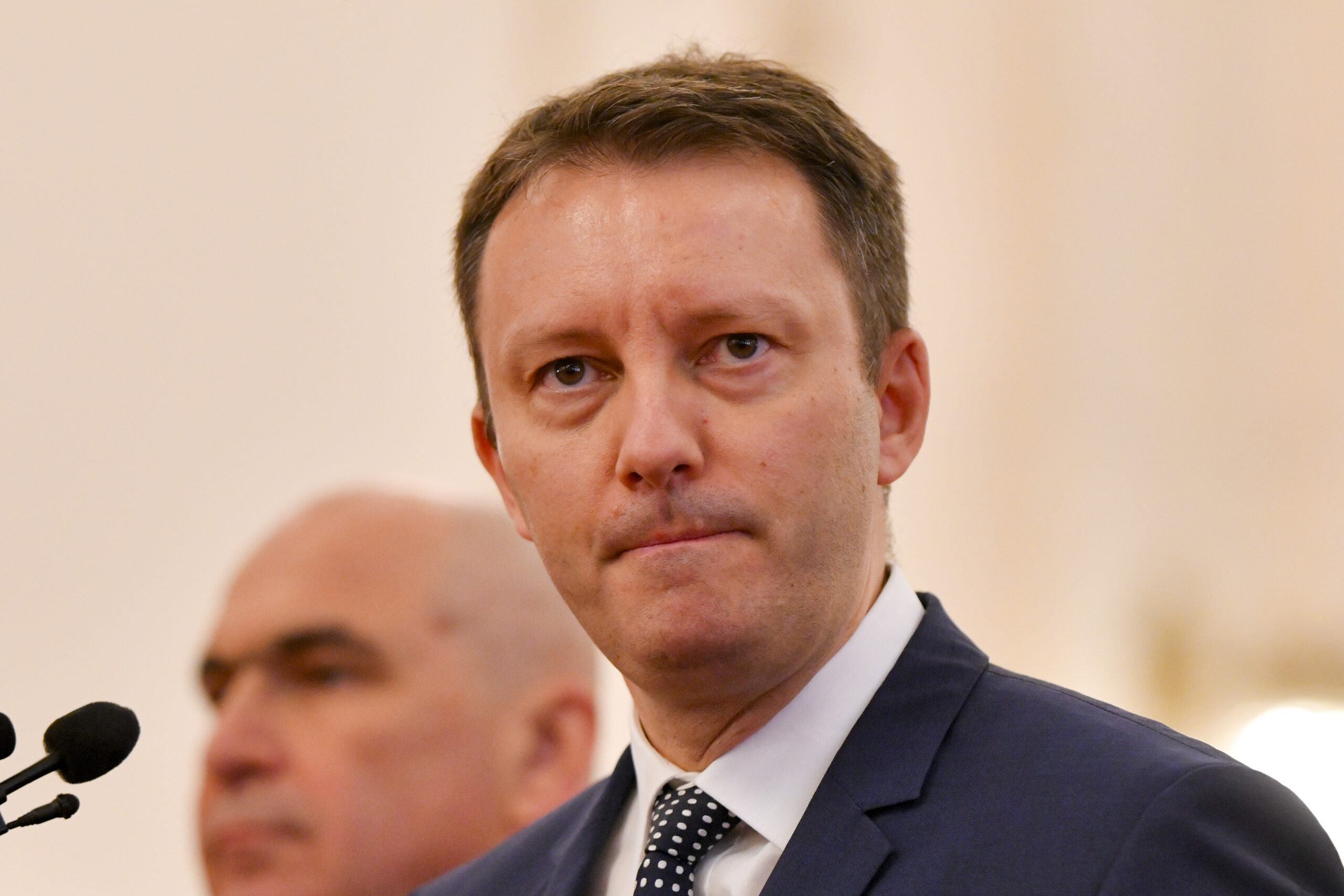 Avertismentul lui Siegfried Mureșan: România riscă o retrogradare la categoria „junk” dacă politica afectează bugetul