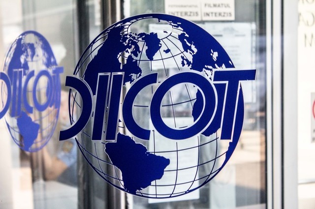 Noul val de percheziții informatice în dosarul de înșelăciune cu Călin Georgescu: soția acestuia este martor la DIICOT