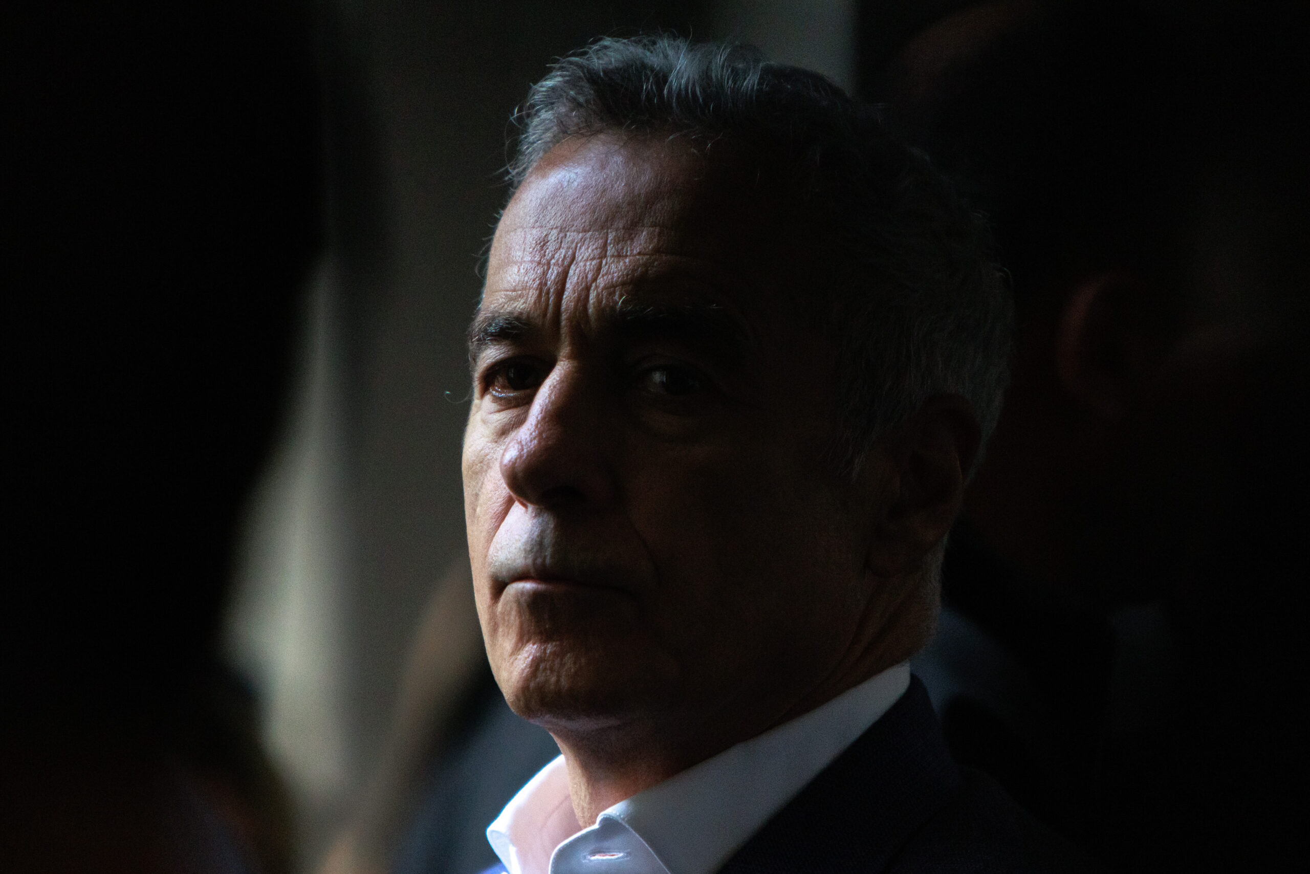 Călin Georgescu arestat preventiv 30 de zile: Căuta o țară pentru azil politic