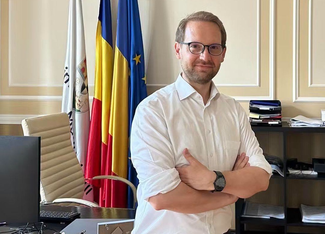 Înalta Curte confirmă conflictul de interese al lui Dominic Fritz: semnarea documentelor a creat aparența de părtinire