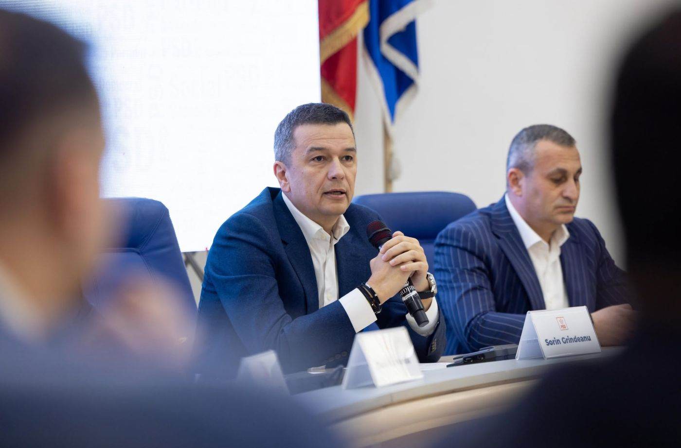 Sorin Grindeanu îl provoacă pe Ilie Bolojan: Participați la formarea unui guvern responsabil